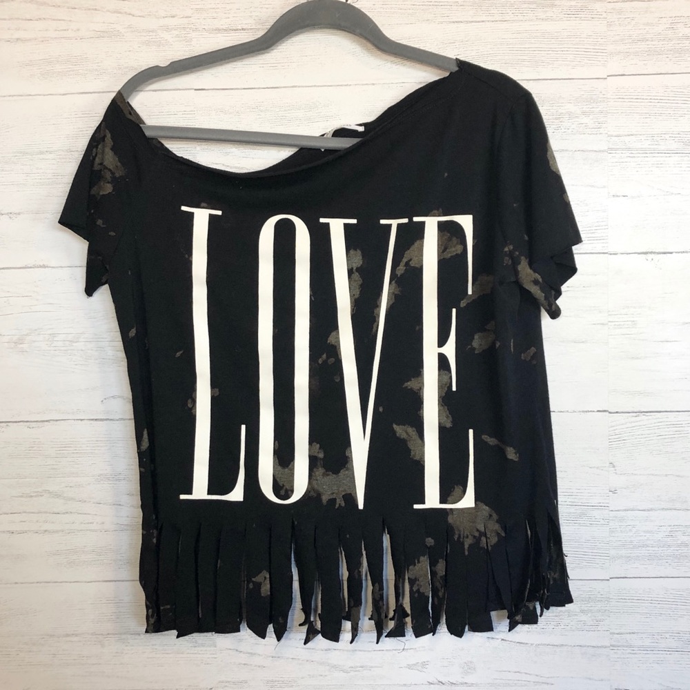 🌈 LOVE custom acid wash and fringed tee